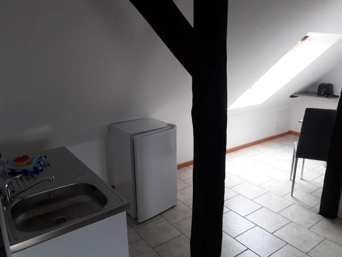 Pension Zum Holzwurm Wittenberge Esterno foto